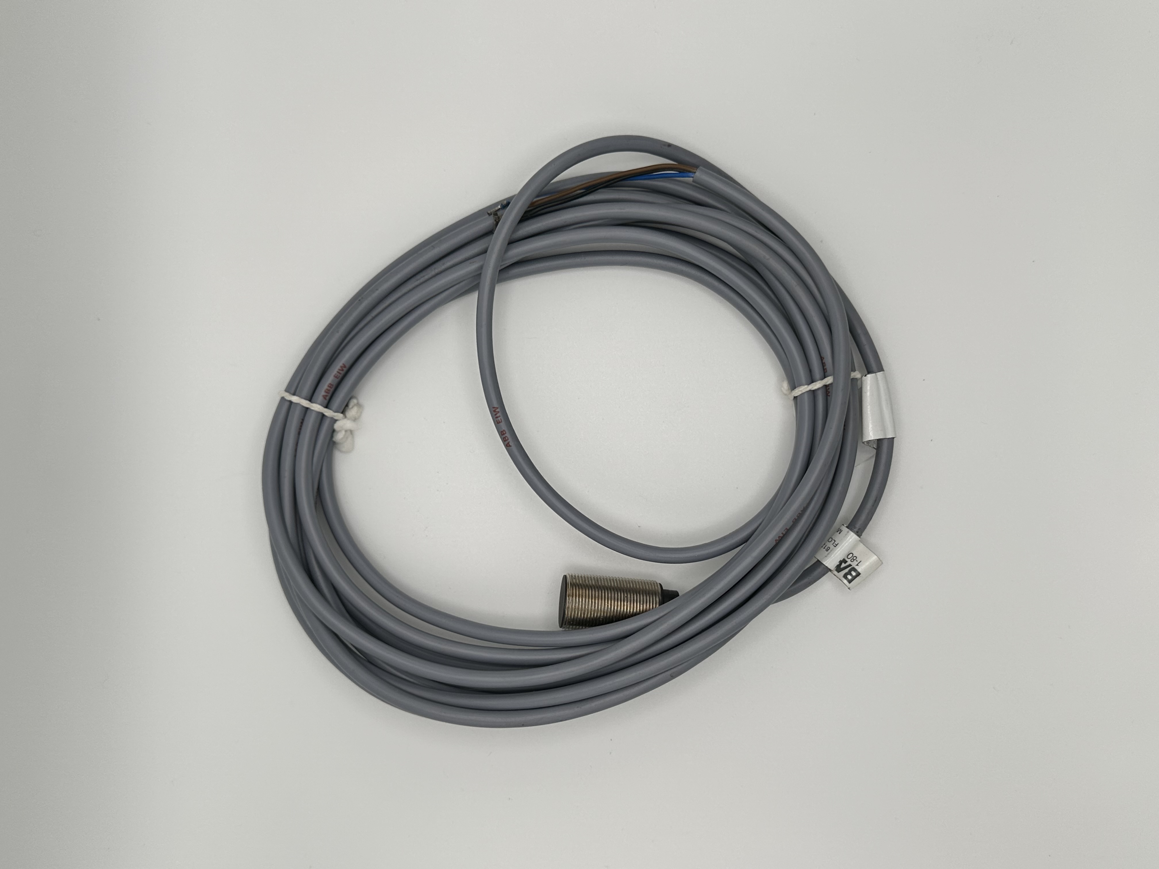 product Challenge Proximity Switch 3305/370X